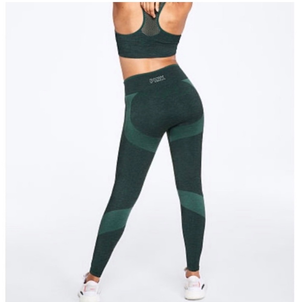 PINK Victoria's Secret Seamless High Waist Contouring Leggings Green Size M Yoga